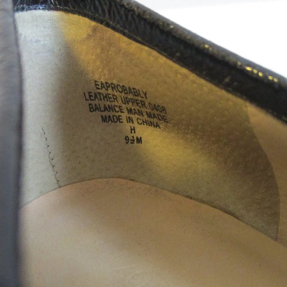 *Enzo Angiolini Black Patent Crinkle 'Probably' Round Toe Pumps - Picture 7 of 9